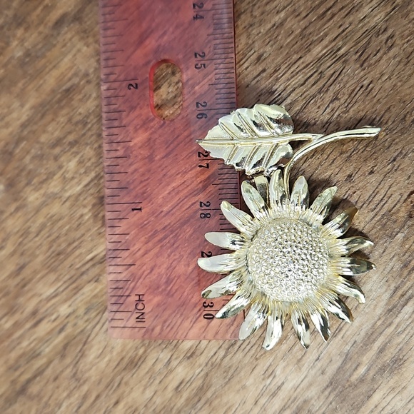 SUNFLOWER BROOCH - Picture 3 of 4